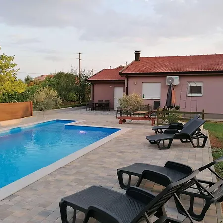 Olive Ferienhaus